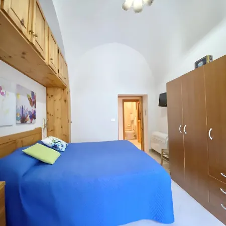 Holidaycasa Jerry Daire Sperlonga
